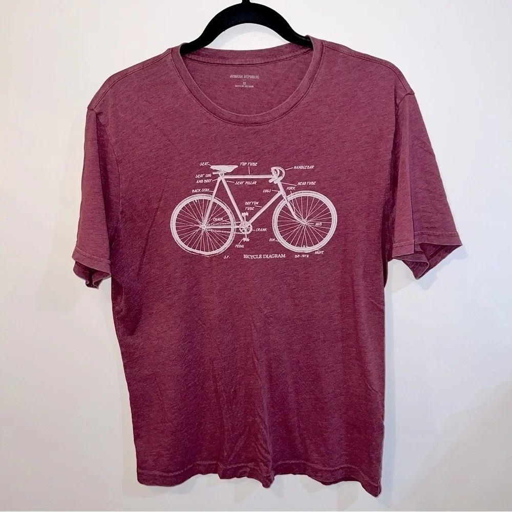Banana Republic Bicycle Graphic Tee Shirt | Maroon | M
